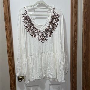 Emily Daniels White Embellished Blouse with Relaxed Fit 3X NWOT